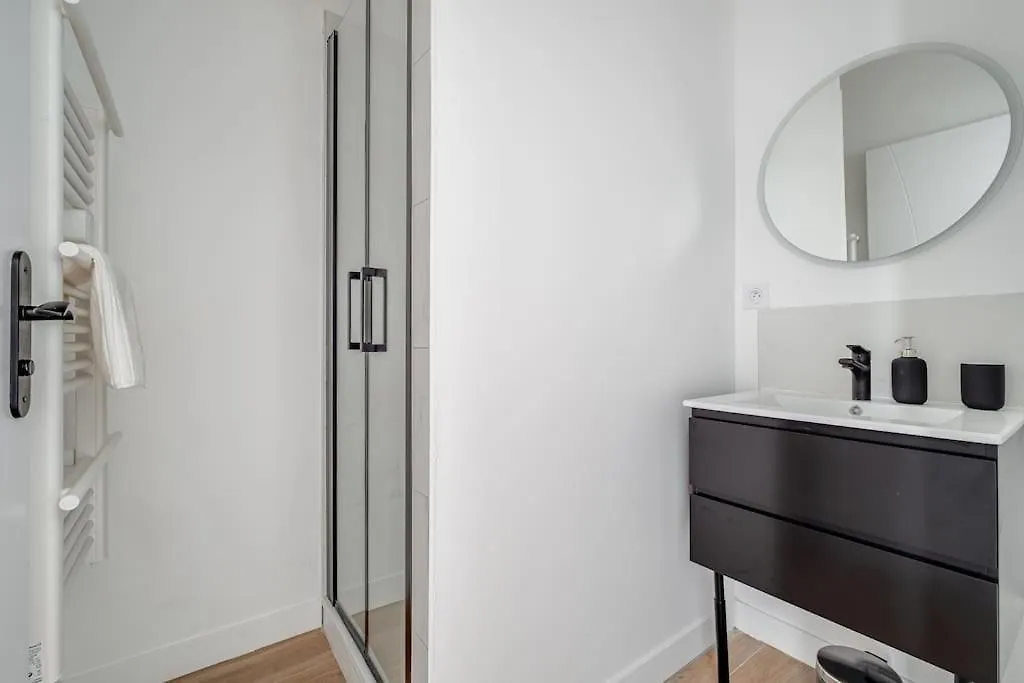 아파트 Grand Appartement «  City » Spacieux Et Moderne 생테티엔